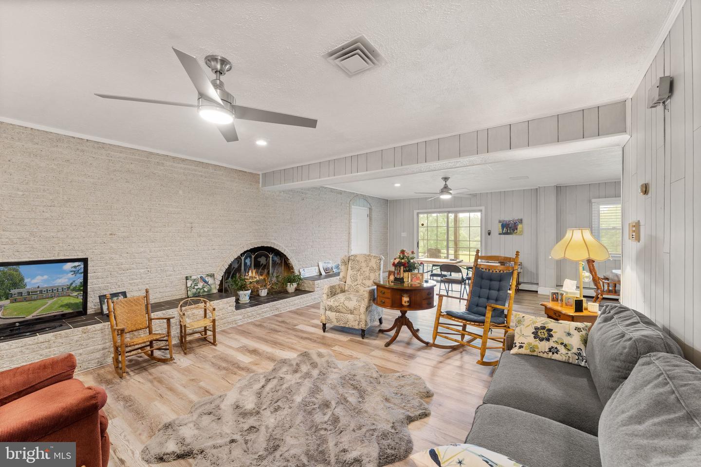 7511 &amp; 7519 ELMORES LN, WARRENTON, Virginia 20187, 9 Bedrooms Bedrooms, ,7 BathroomsBathrooms,Residential,For Sale,7511 &amp; 7519 ELMORES LN,VAFQ2017044 MLS # VAFQ2017044