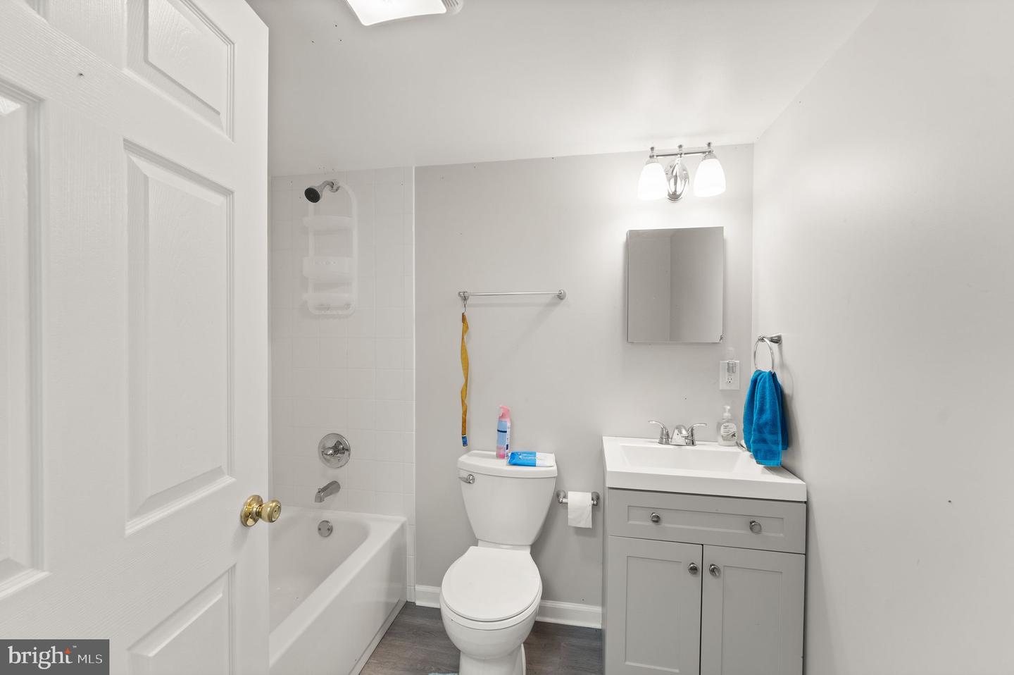 7511 &amp; 7519 ELMORES LN, WARRENTON, Virginia 20187, 9 Bedrooms Bedrooms, ,7 BathroomsBathrooms,Residential,For Sale,7511 &amp; 7519 ELMORES LN,VAFQ2017044 MLS # VAFQ2017044