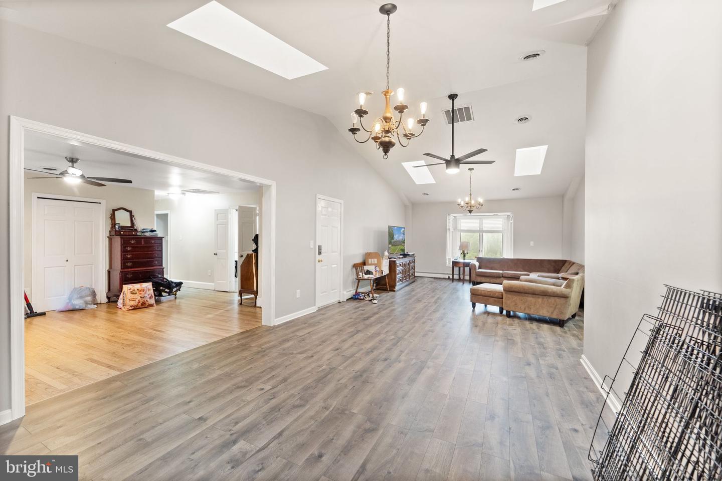 7511 &amp; 7519 ELMORES LN, WARRENTON, Virginia 20187, 9 Bedrooms Bedrooms, ,7 BathroomsBathrooms,Residential,For Sale,7511 &amp; 7519 ELMORES LN,VAFQ2017044 MLS # VAFQ2017044