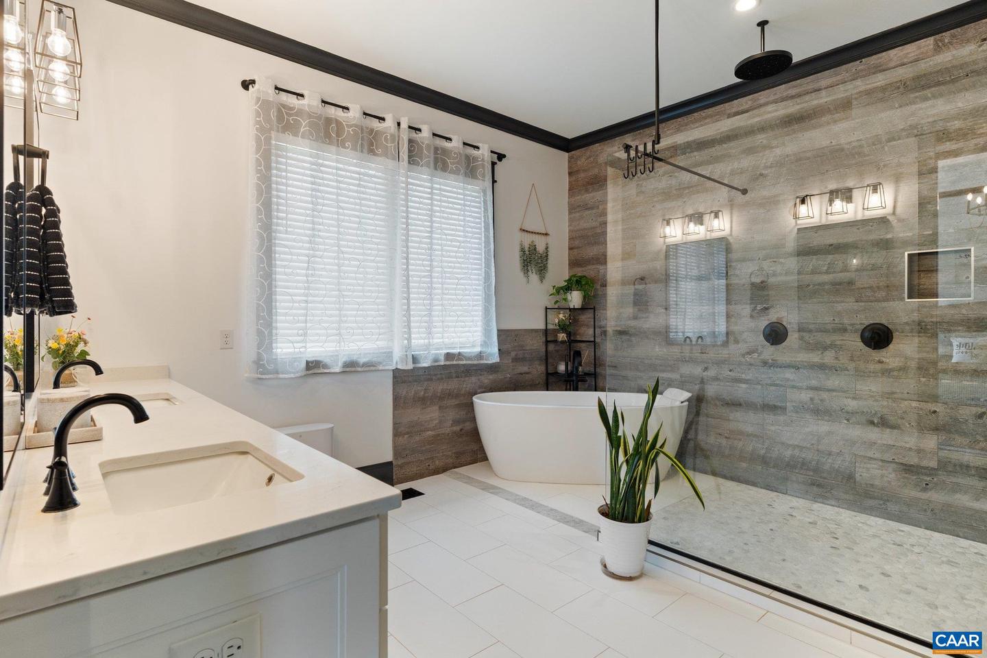 1 CROSS COUNTY RD, MINERAL, Virginia 23117, 6 Bedrooms Bedrooms, ,3 BathroomsBathrooms,Residential,For Sale,1 CROSS COUNTY RD,666254 MLS # 666254