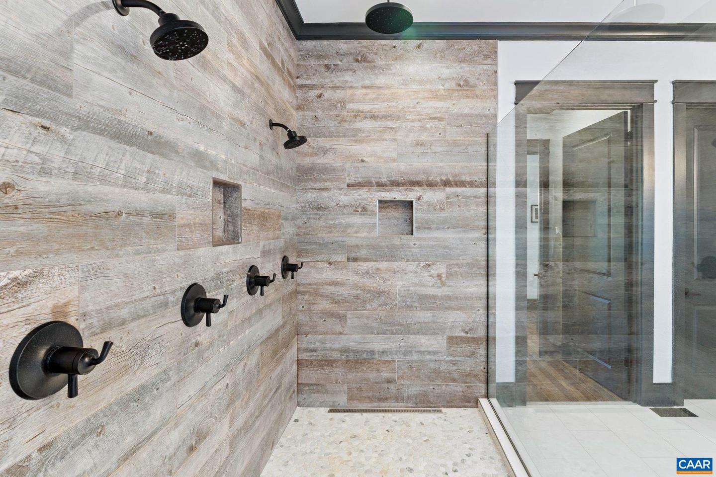 1 CROSS COUNTY RD, MINERAL, Virginia 23117, 6 Bedrooms Bedrooms, ,3 BathroomsBathrooms,Residential,For Sale,1 CROSS COUNTY RD,666254 MLS # 666254