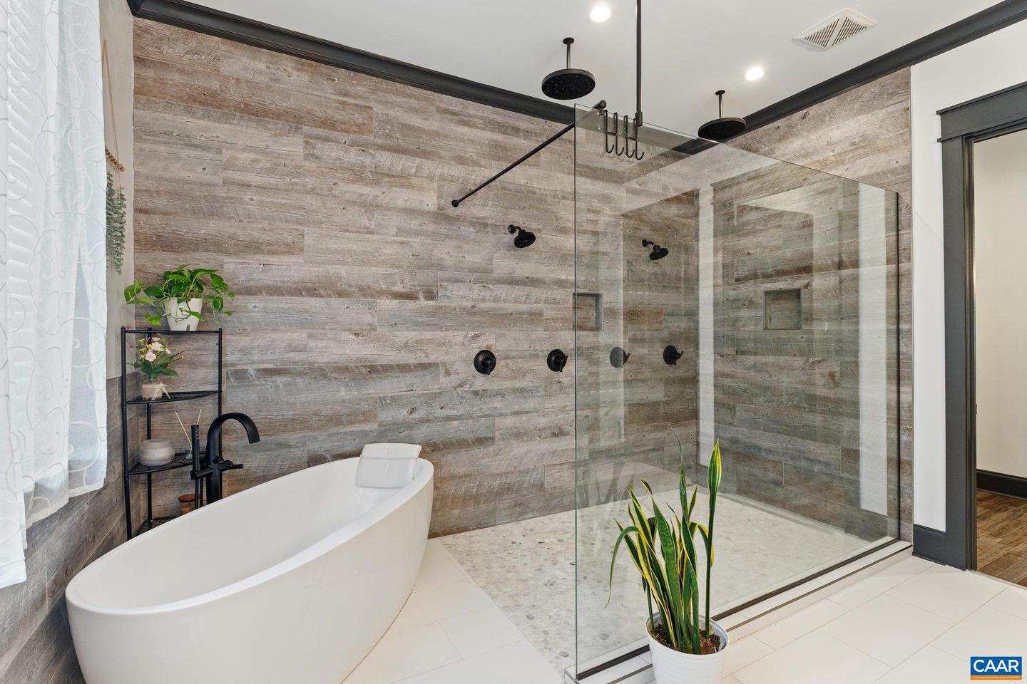 1 CROSS COUNTY RD, MINERAL, Virginia 23117, 6 Bedrooms Bedrooms, ,3 BathroomsBathrooms,Residential,For Sale,1 CROSS COUNTY RD,666254 MLS # 666254