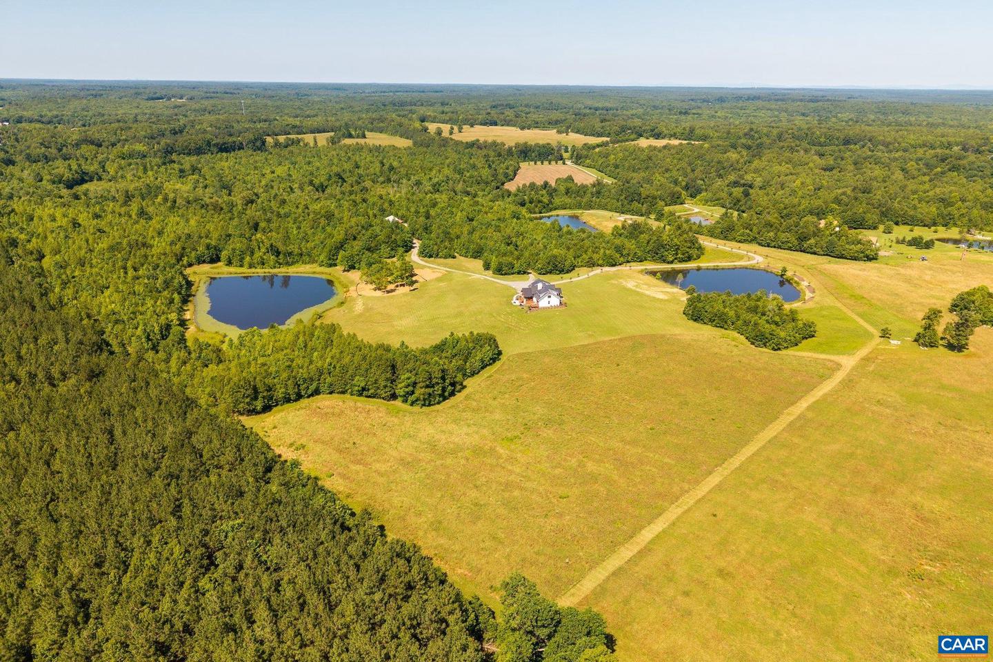 1 CROSS COUNTY RD, MINERAL, Virginia 23117, 6 Bedrooms Bedrooms, ,3 BathroomsBathrooms,Residential,For Sale,1 CROSS COUNTY RD,666254 MLS # 666254