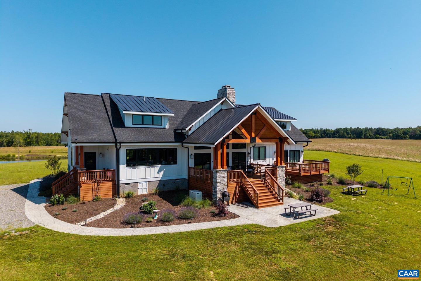 1 CROSS COUNTY RD, MINERAL, Virginia 23117, 6 Bedrooms Bedrooms, ,3 BathroomsBathrooms,Residential,For Sale,1 CROSS COUNTY RD,666254 MLS # 666254