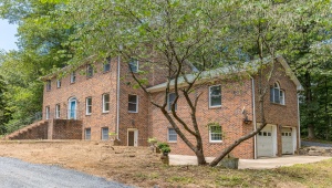 6501 SUNDAY DR, MOUNT CRAWFORD, Virginia 22841, 4 Bedrooms Bedrooms, ,2 BathroomsBathrooms,Residential,14,6501 SUNDAY DR,666404 MLS # 666404