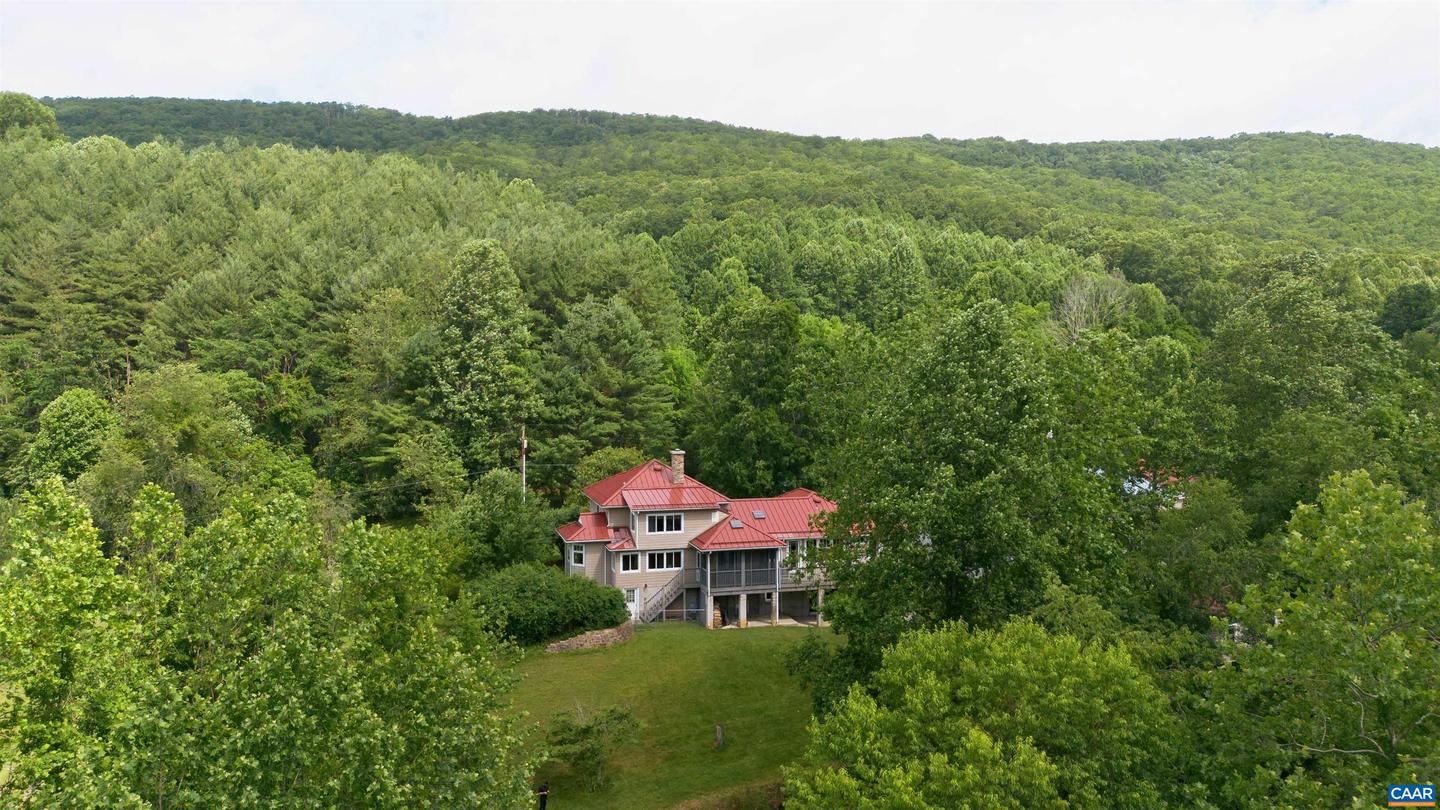 7304 DRY RUN RD, BURNSVILLE, Virginia 24487, ,Farm,For Sale,7304 DRY RUN RD,666410 MLS # 666410