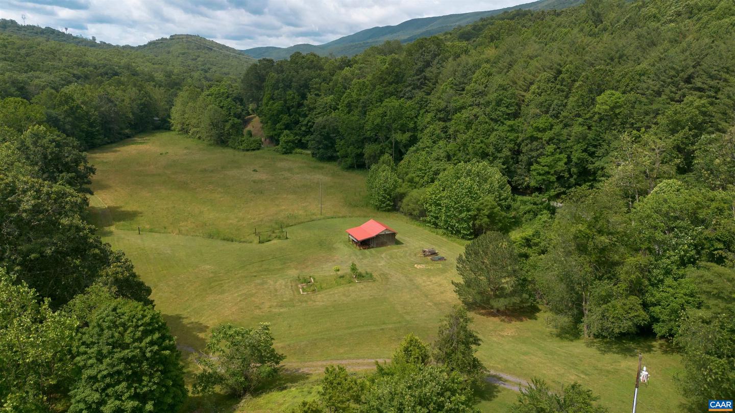 7304 DRY RUN RD, BURNSVILLE, Virginia 24487, ,Farm,For Sale,7304 DRY RUN RD,666410 MLS # 666410