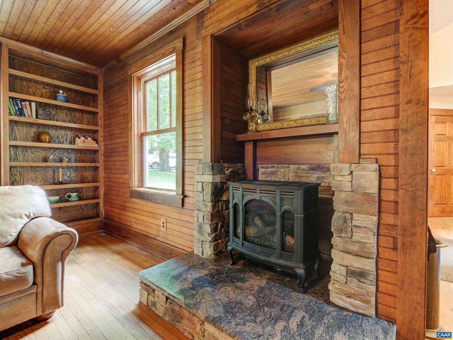 7304 DRY RUN RD, BURNSVILLE, Virginia 24487, ,Farm,For Sale,7304 DRY RUN RD,666410 MLS # 666410