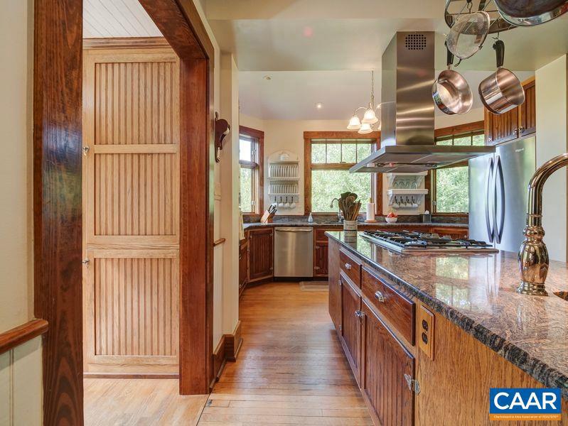 7304 DRY RUN RD, BURNSVILLE, Virginia 24487, ,Farm,For Sale,7304 DRY RUN RD,666410 MLS # 666410