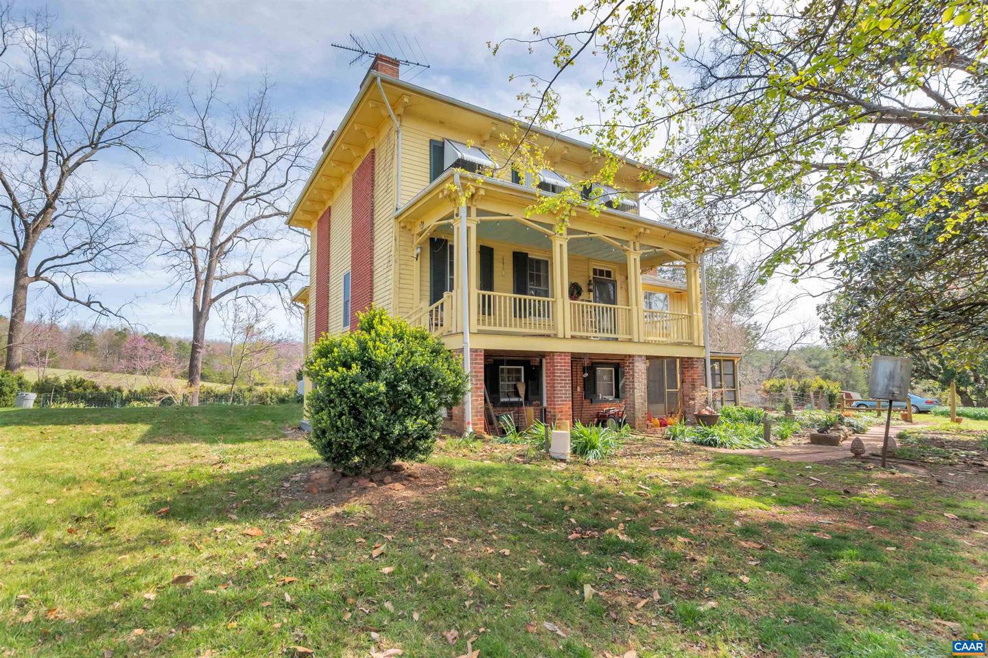 6088 BLUE RUN RD, SOMERSET, Virginia 22972, 4 Bedrooms Bedrooms, ,1 BathroomBathrooms,Residential,For Sale,6088 BLUE RUN RD,666482 MLS # 666482