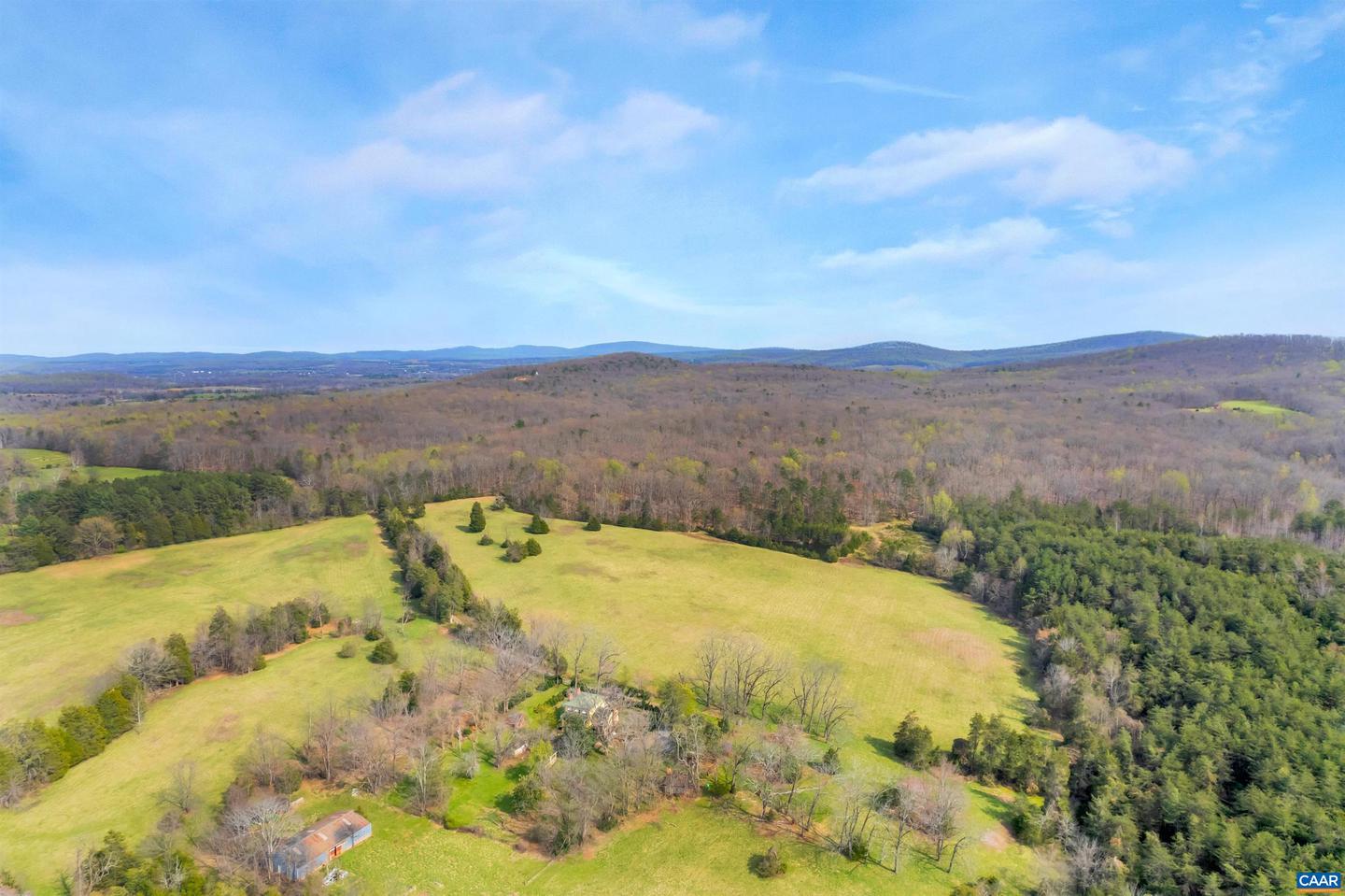 6088 BLUE RUN RD, SOMERSET, Virginia 22972, 4 Bedrooms Bedrooms, ,1 BathroomBathrooms,Residential,For Sale,6088 BLUE RUN RD,666482 MLS # 666482