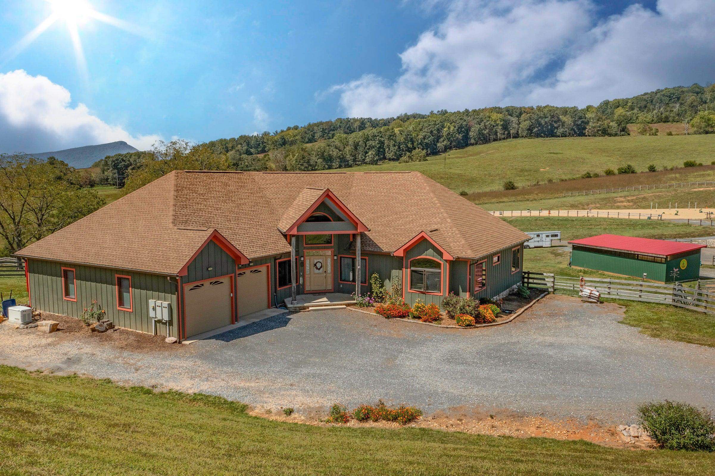 747 NEW PROVIDENCE RD, RAPHINE, Virginia 24472, 4 Bedrooms Bedrooms, ,2 BathroomsBathrooms,Residential,14,747 NEW PROVIDENCE RD,666708 MLS # 666708