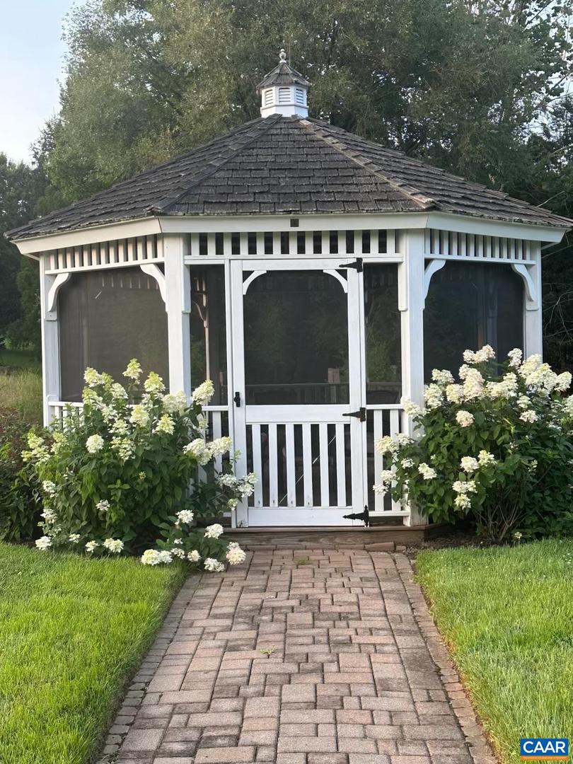 4749 WESLEY CHAPEL RD, FREE UNION, Virginia 22940, 5 Bedrooms Bedrooms, ,5 BathroomsBathrooms,Residential,For Sale,4749 WESLEY CHAPEL RD,666810 MLS # 666810 4749 WESLEY CHAPEL RD, FREE UNION, Virginia 22940, 5 Bedrooms Bedrooms, ,5 BathroomsBathrooms,Residential,For Sale,4749 WESLEY CHAPEL RD,666810 MLS # 666810