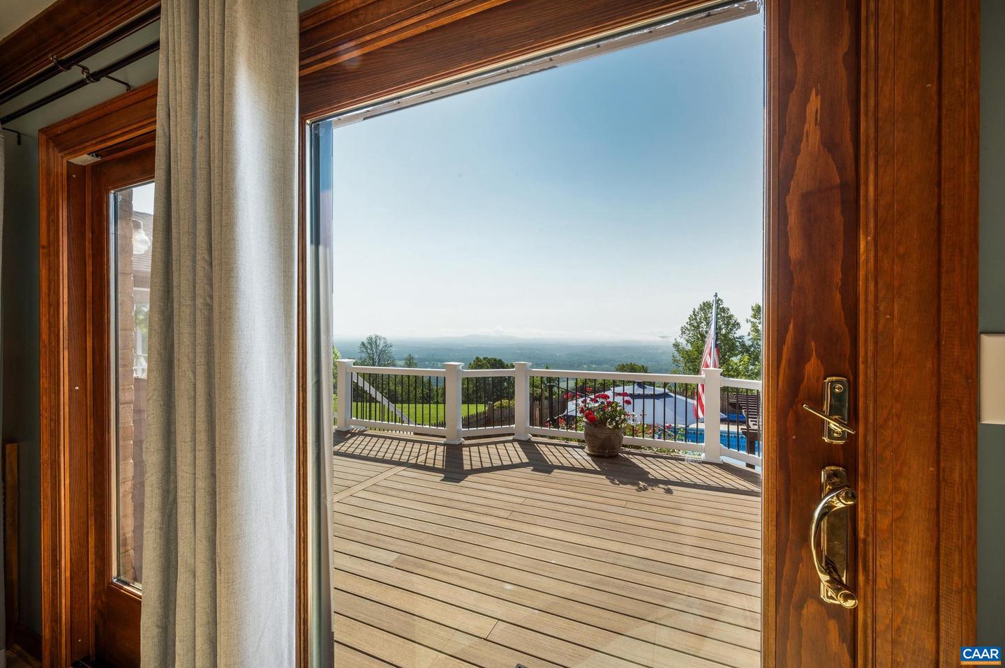 355 DYSON RD, AMHERST, Virginia 24521, 3 Bedrooms Bedrooms, ,4 BathroomsBathrooms,Residential,For Sale,355 DYSON RD,666882 MLS # 666882