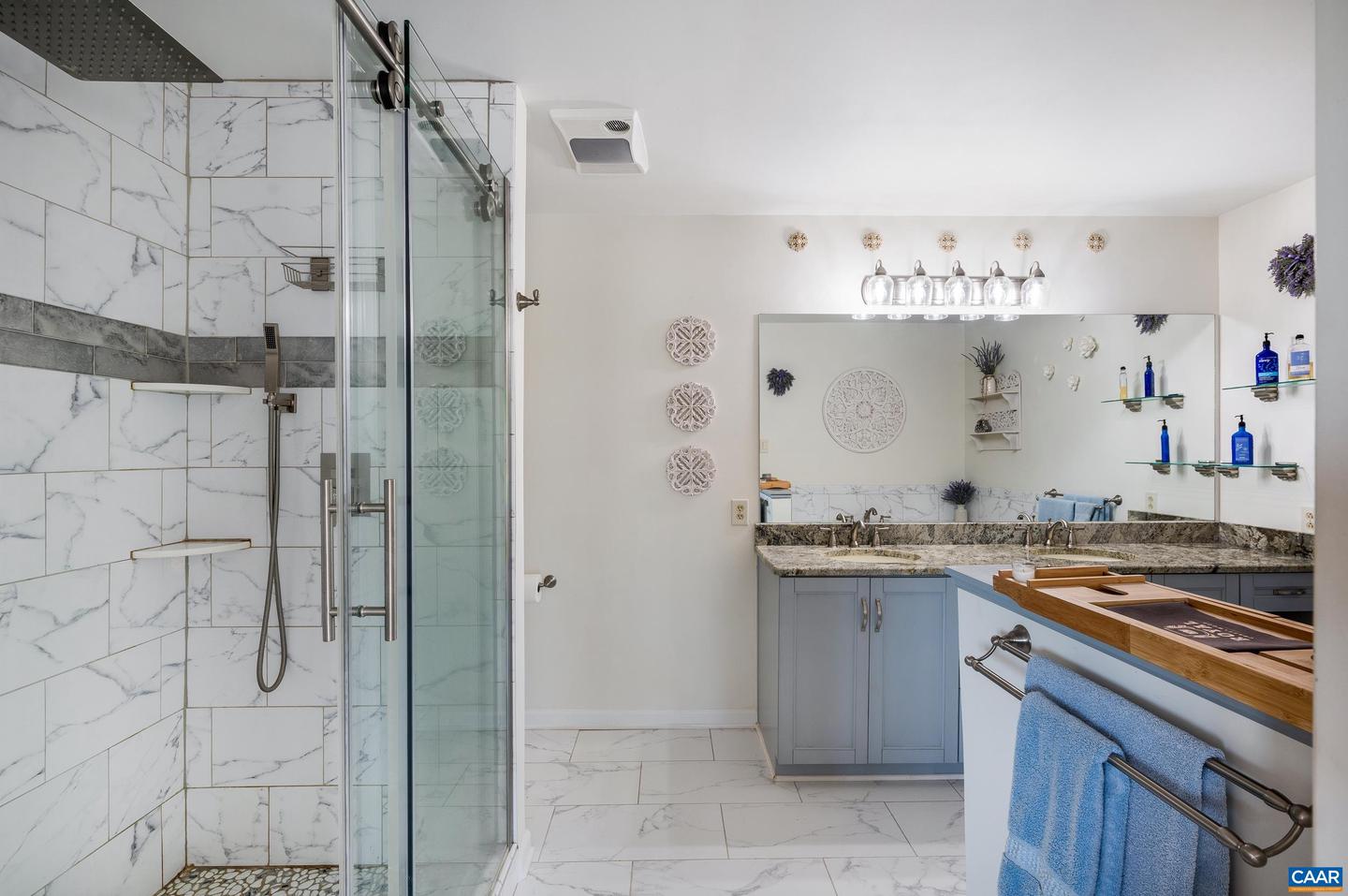 355 DYSON RD, AMHERST, Virginia 24521, 3 Bedrooms Bedrooms, ,4 BathroomsBathrooms,Residential,For Sale,355 DYSON RD,666882 MLS # 666882