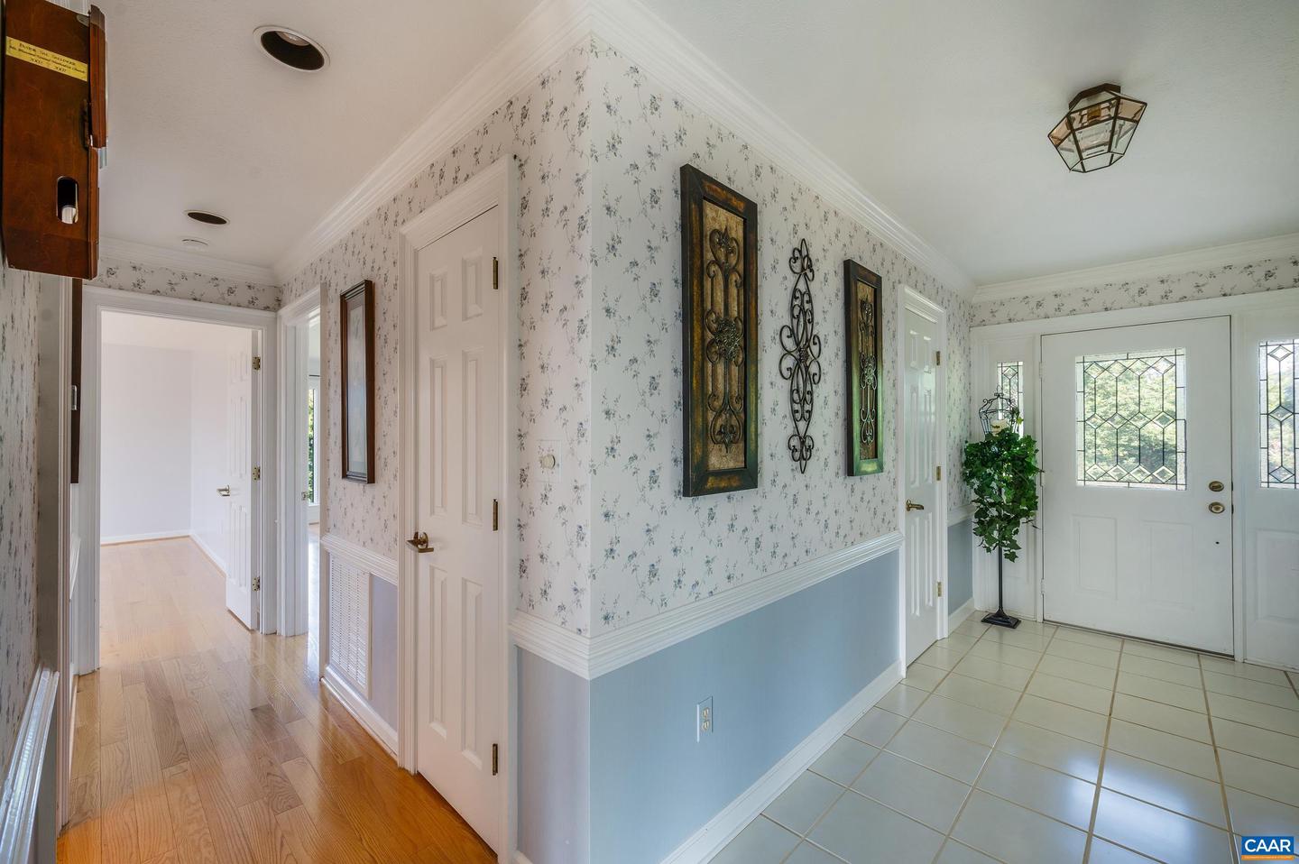 355 DYSON RD, AMHERST, Virginia 24521, 3 Bedrooms Bedrooms, ,4 BathroomsBathrooms,Residential,For Sale,355 DYSON RD,666882 MLS # 666882