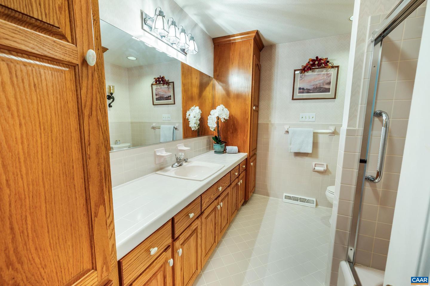 355 DYSON RD, AMHERST, Virginia 24521, 3 Bedrooms Bedrooms, ,4 BathroomsBathrooms,Residential,For Sale,355 DYSON RD,666882 MLS # 666882