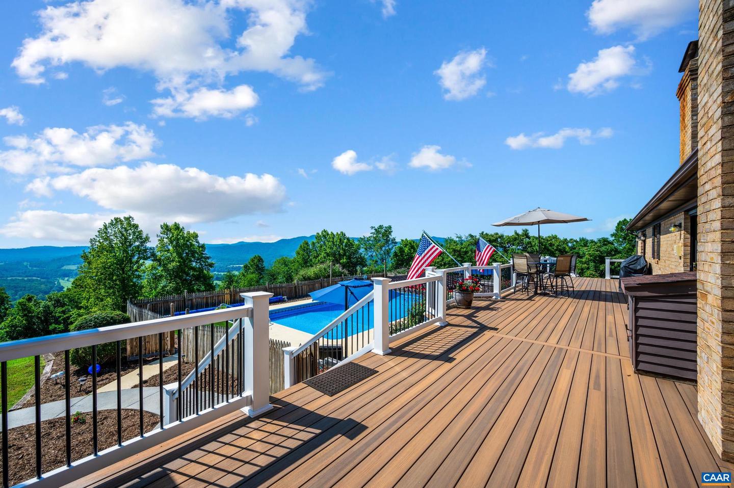 355 DYSON RD, AMHERST, Virginia 24521, 3 Bedrooms Bedrooms, ,4 BathroomsBathrooms,Residential,For Sale,355 DYSON RD,666882 MLS # 666882