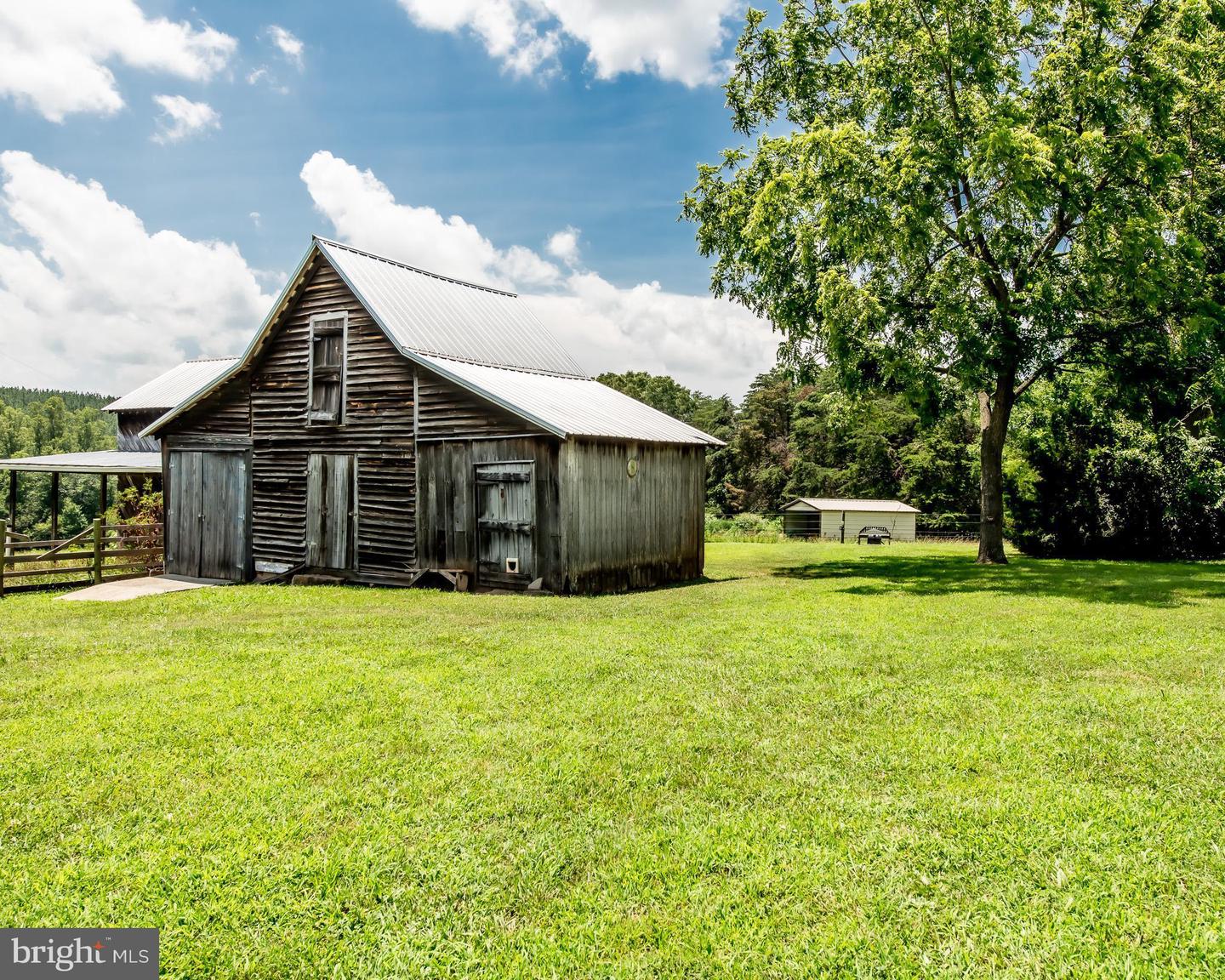 2667 UNION CHURCH RD, BUCKINGHAM, Virginia 23921, 4 Bedrooms Bedrooms, ,4 BathroomsBathrooms,Residential,For Sale,2667 UNION CHURCH RD,VABH2000196 MLS # VABH2000196