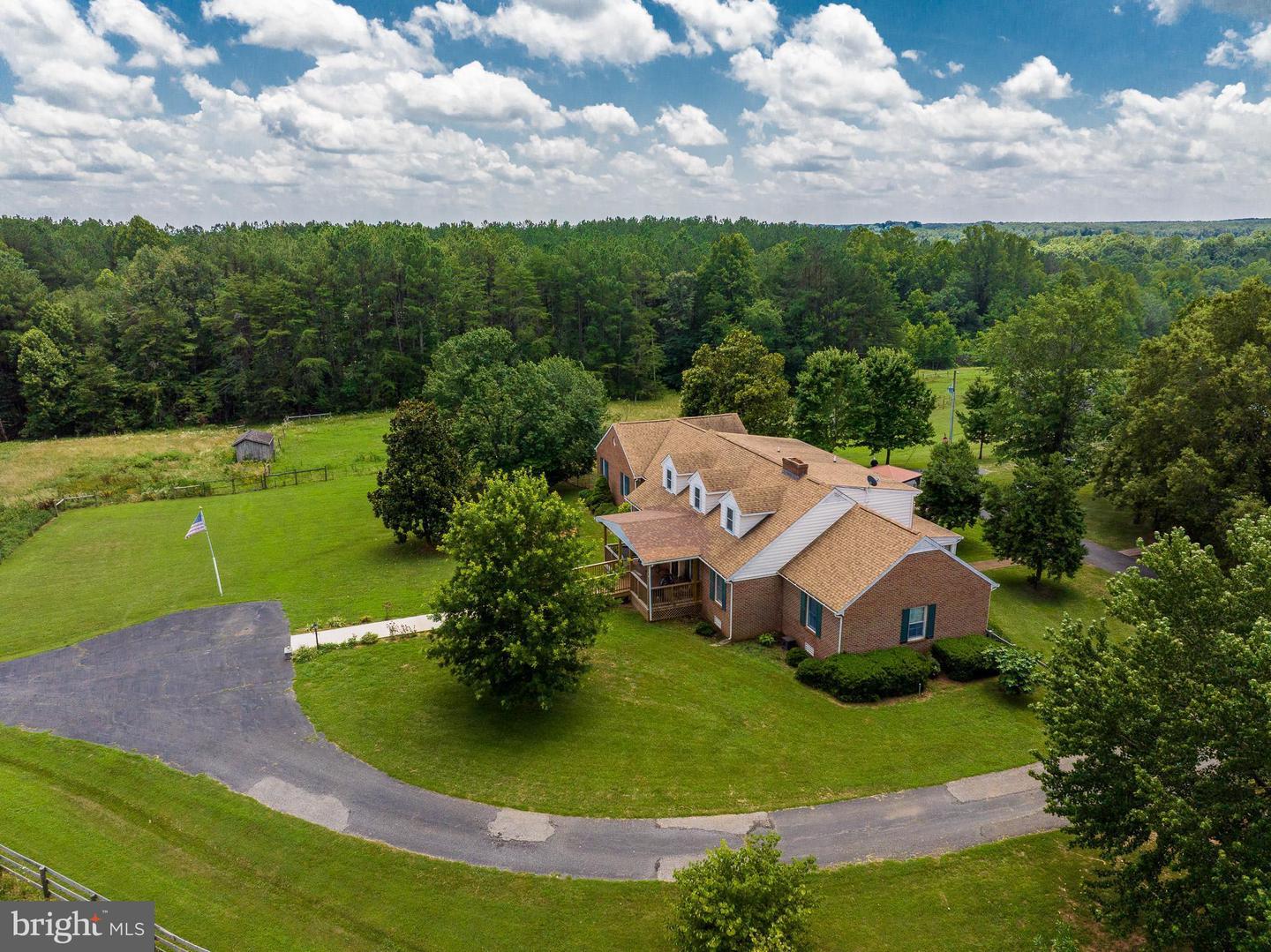 2667 UNION CHURCH RD, BUCKINGHAM, Virginia 23921, 4 Bedrooms Bedrooms, ,4 BathroomsBathrooms,Residential,For Sale,2667 UNION CHURCH RD,VABH2000196 MLS # VABH2000196