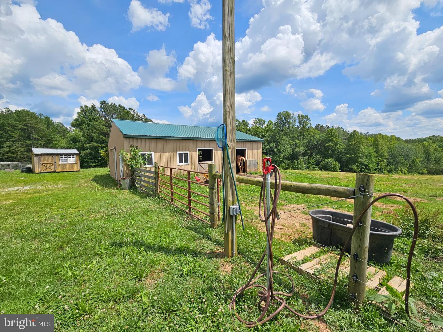 2667 UNION CHURCH RD, BUCKINGHAM, Virginia 23921, 4 Bedrooms Bedrooms, ,4 BathroomsBathrooms,Residential,For Sale,2667 UNION CHURCH RD,VABH2000196 MLS # VABH2000196