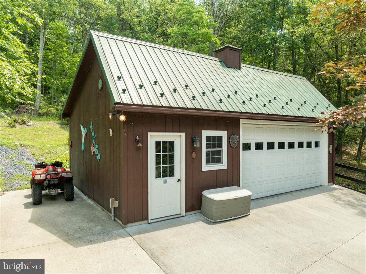 693 MANY WATER LANE, FORT VALLEY, Virginia 22652, 3 Bedrooms Bedrooms, ,2 BathroomsBathrooms,Residential,For Sale,693 MANY WATER LANE,VASH2012008 MLS # VASH2012008