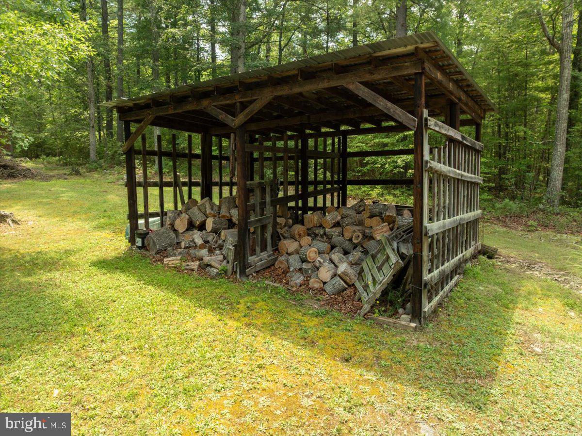 693 MANY WATER LANE, FORT VALLEY, Virginia 22652, 3 Bedrooms Bedrooms, ,2 BathroomsBathrooms,Residential,For Sale,693 MANY WATER LANE,VASH2012008 MLS # VASH2012008