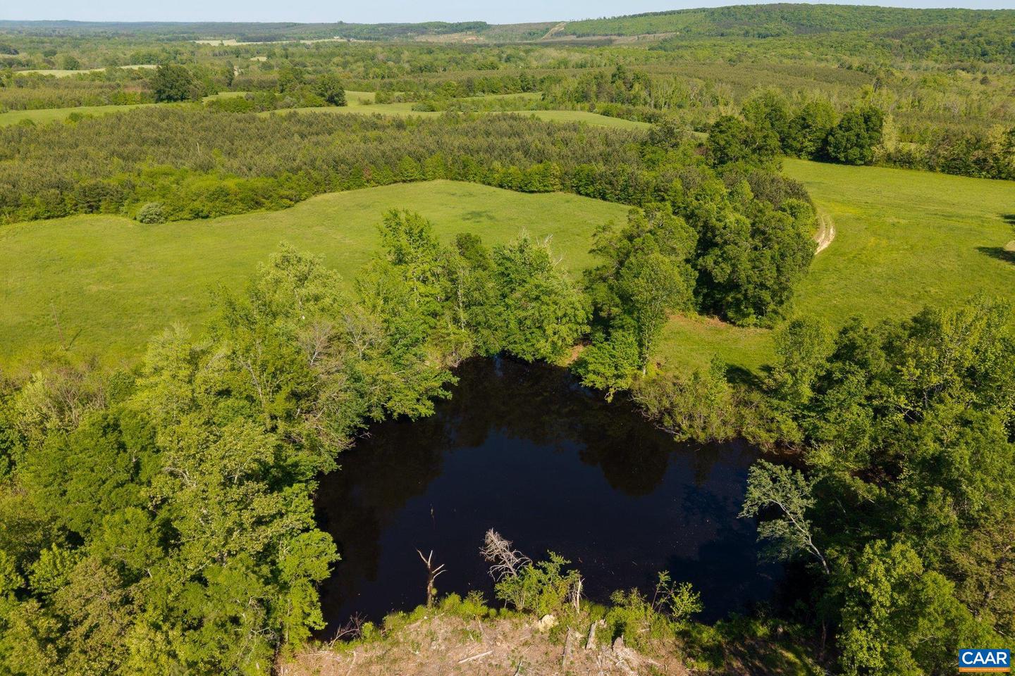 400 DOE LN, CHATHAM, Virginia 24531, 5 Bedrooms Bedrooms, ,2 BathroomsBathrooms,Farm,For Sale,400 DOE LN,664087 MLS # 664087