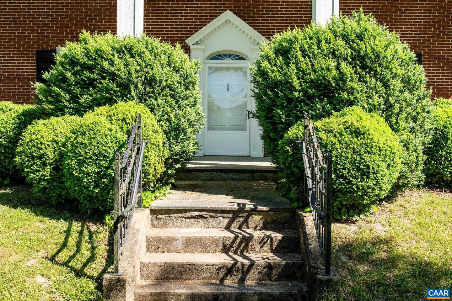 400 DOE LN, CHATHAM, Virginia 24531, 5 Bedrooms Bedrooms, ,2 BathroomsBathrooms,Farm,For Sale,400 DOE LN,664087 MLS # 664087