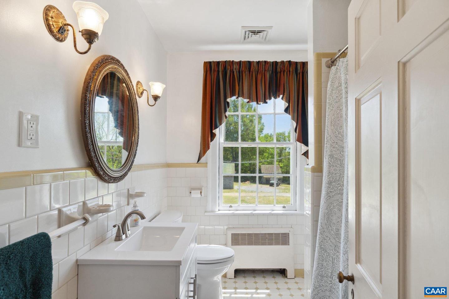 400 DOE LN, CHATHAM, Virginia 24531, 5 Bedrooms Bedrooms, ,2 BathroomsBathrooms,Farm,For Sale,400 DOE LN,664087 MLS # 664087