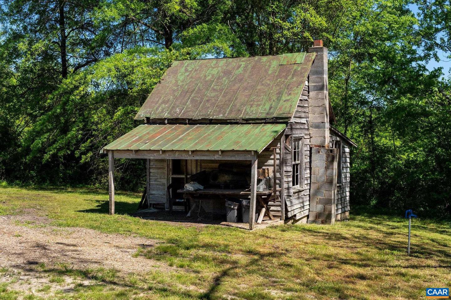 400 DOE LN, CHATHAM, Virginia 24531, 5 Bedrooms Bedrooms, ,2 BathroomsBathrooms,Farm,For Sale,400 DOE LN,664087 MLS # 664087