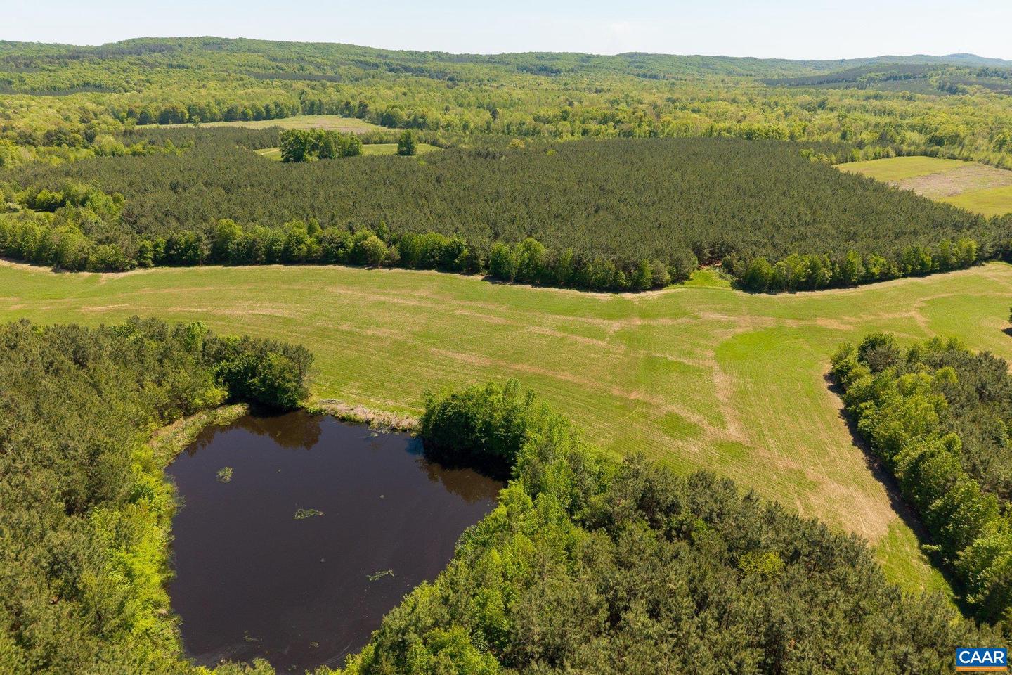 400 DOE LN, CHATHAM, Virginia 24531, 5 Bedrooms Bedrooms, ,2 BathroomsBathrooms,Farm,For Sale,400 DOE LN,664087 MLS # 664087