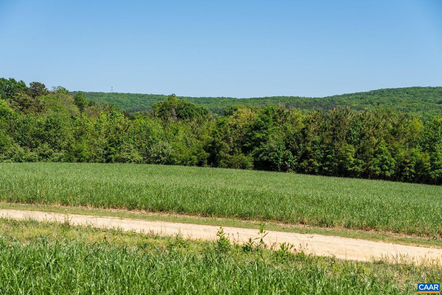 400 DOE LN, CHATHAM, Virginia 24531, 5 Bedrooms Bedrooms, ,2 BathroomsBathrooms,Farm,For Sale,400 DOE LN,664087 MLS # 664087