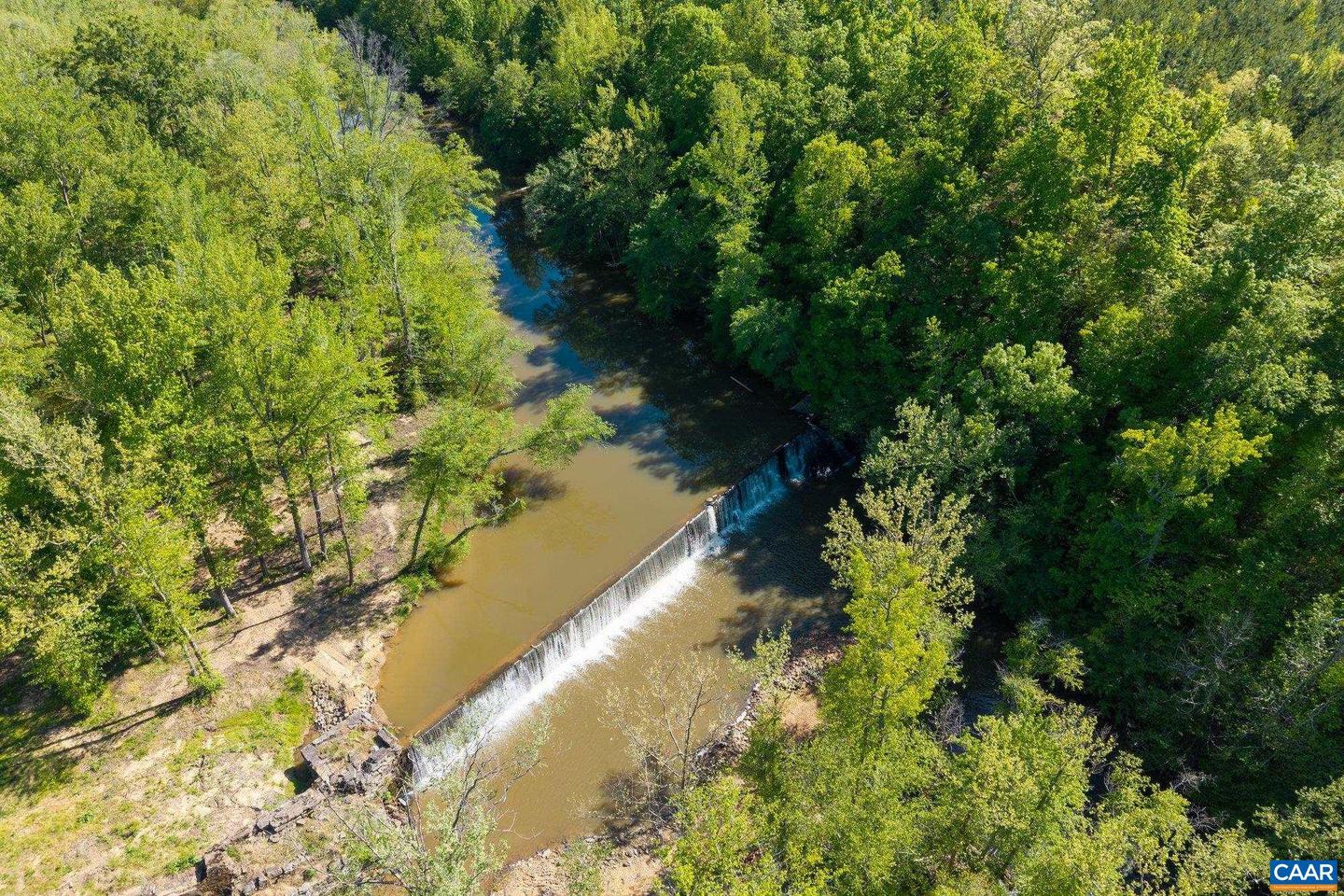 400 DOE LN, CHATHAM, Virginia 24531, 5 Bedrooms Bedrooms, ,2 BathroomsBathrooms,Farm,For Sale,400 DOE LN,664087 MLS # 664087