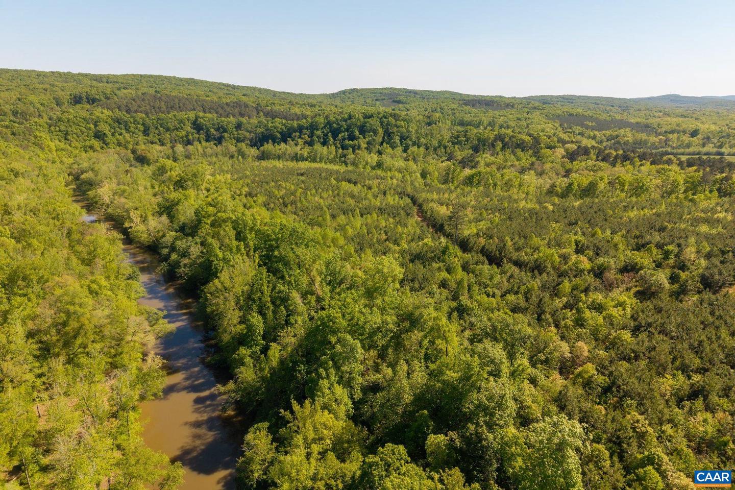 400 DOE LN, CHATHAM, Virginia 24531, 5 Bedrooms Bedrooms, ,2 BathroomsBathrooms,Farm,For Sale,400 DOE LN,664087 MLS # 664087