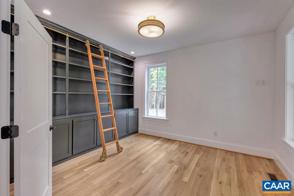 76.99 ACRES COLES ROLLING RD, SCOTTSVILLE, Virginia 24590, 4 Bedrooms Bedrooms, ,3 BathroomsBathrooms,Residential,For Sale,76.99 ACRES COLES ROLLING RD,667328 MLS # 667328