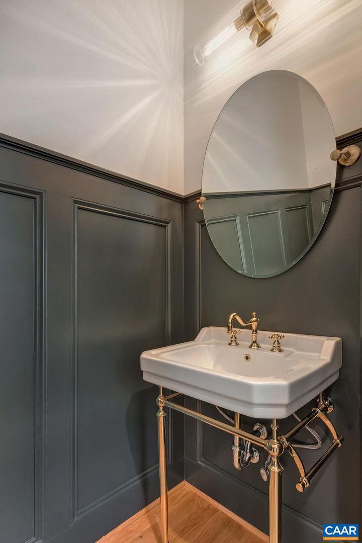 76.99 ACRES COLES ROLLING RD, SCOTTSVILLE, Virginia 24590, 4 Bedrooms Bedrooms, ,3 BathroomsBathrooms,Residential,For Sale,76.99 ACRES COLES ROLLING RD,667328 MLS # 667328