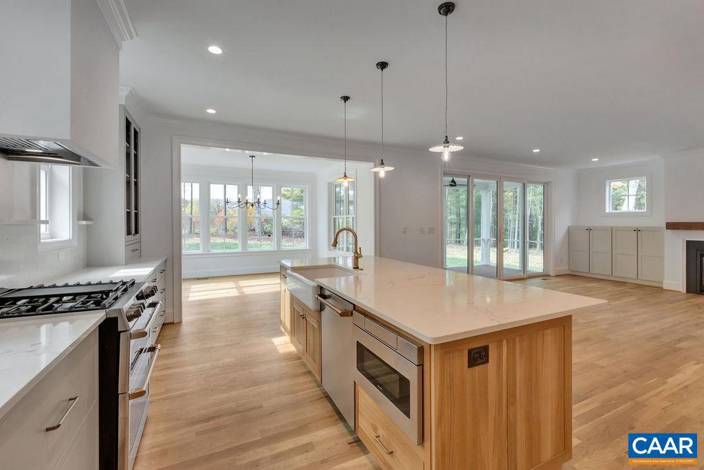 76.99 ACRES COLES ROLLING RD, SCOTTSVILLE, Virginia 24590, 4 Bedrooms Bedrooms, ,3 BathroomsBathrooms,Residential,For Sale,76.99 ACRES COLES ROLLING RD,667328 MLS # 667328