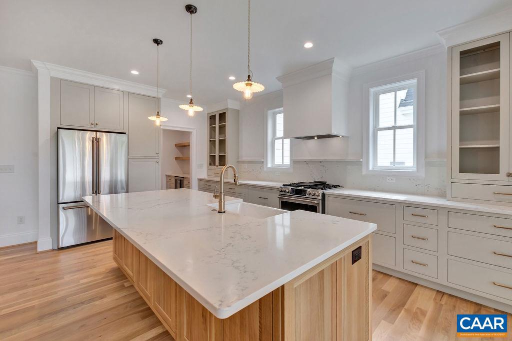 76.99 ACRES COLES ROLLING RD, SCOTTSVILLE, Virginia 24590, 4 Bedrooms Bedrooms, ,3 BathroomsBathrooms,Residential,For Sale,76.99 ACRES COLES ROLLING RD,667328 MLS # 667328