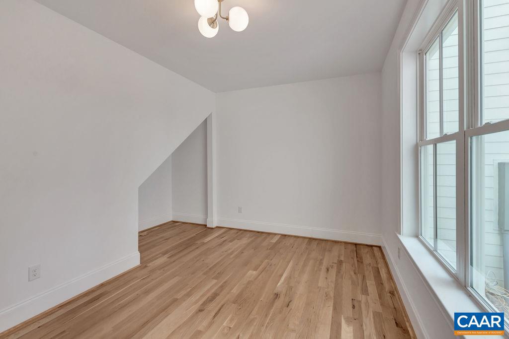 76.99 ACRES COLES ROLLING RD, SCOTTSVILLE, Virginia 24590, 4 Bedrooms Bedrooms, ,3 BathroomsBathrooms,Residential,For Sale,76.99 ACRES COLES ROLLING RD,667328 MLS # 667328