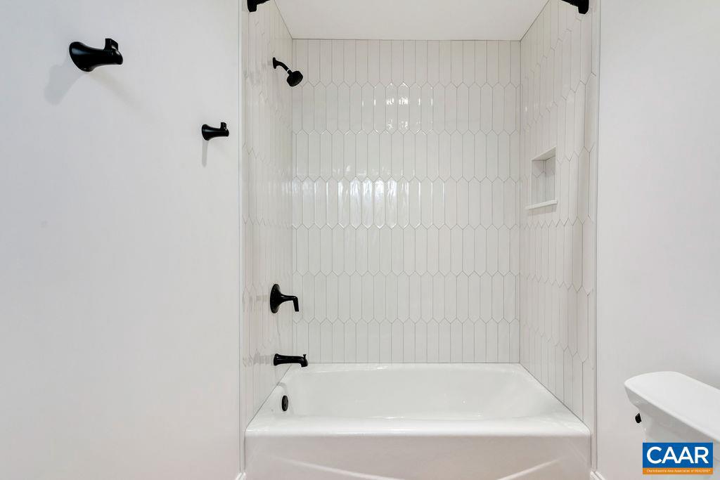 76.99 ACRES COLES ROLLING RD, SCOTTSVILLE, Virginia 24590, 4 Bedrooms Bedrooms, ,3 BathroomsBathrooms,Residential,For Sale,76.99 ACRES COLES ROLLING RD,667328 MLS # 667328