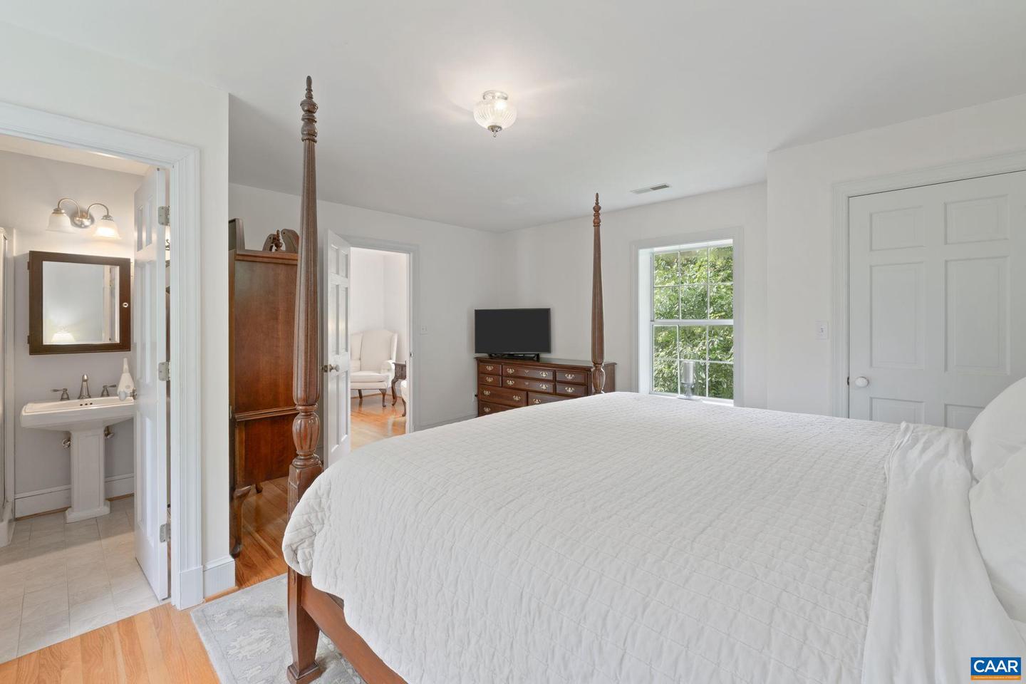 5039 JAMES MADISON HWY, FORK UNION, Virginia 23055, 3 Bedrooms Bedrooms, ,2 BathroomsBathrooms,Residential,For Sale,5039 JAMES MADISON HWY,667065 MLS # 667065