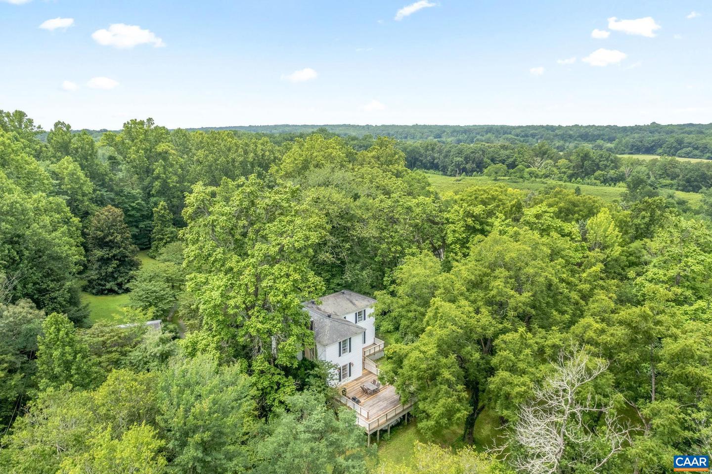 5039 JAMES MADISON HWY, FORK UNION, Virginia 23055, 3 Bedrooms Bedrooms, ,2 BathroomsBathrooms,Residential,For Sale,5039 JAMES MADISON HWY,667065 MLS # 667065