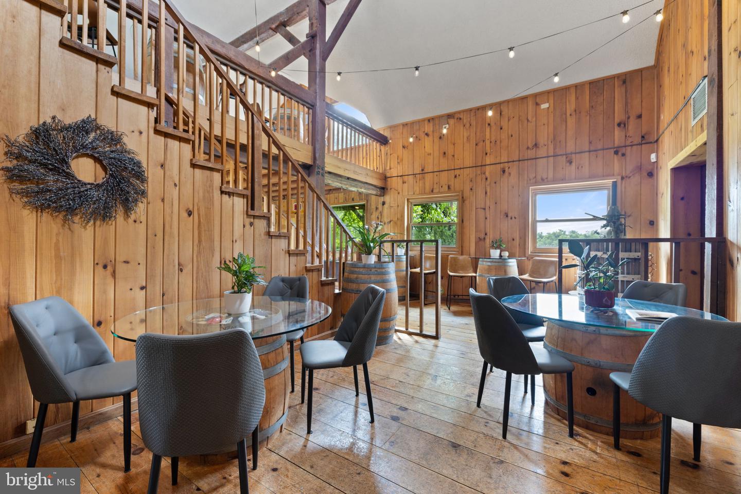 3659 S OX RD, EDINBURG, Virginia 22824, 4 Bedrooms Bedrooms, ,2 BathroomsBathrooms,Residential,For Sale,3659 S OX RD,VASH2011900 MLS # VASH2011900