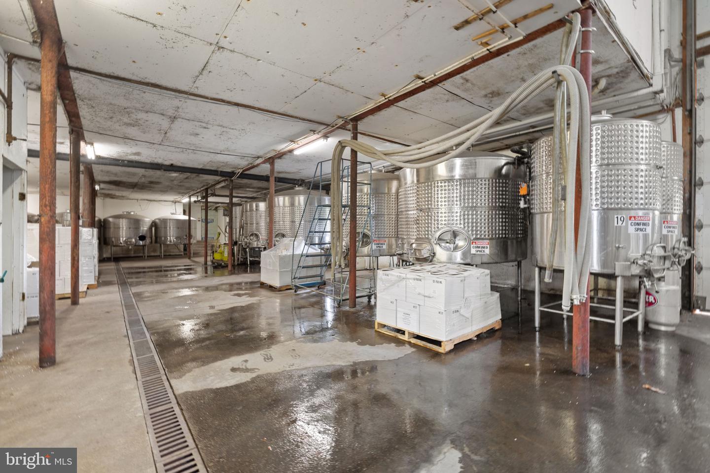 3659 S OX RD, EDINBURG, Virginia 22824, ,Land,For Sale,3659 S OX RD,VASH2012160 MLS # VASH2012160 3659 S OX RD, EDINBURG, Virginia 22824, ,Land,For Sale,3659 S OX RD,VASH2012160 MLS # VASH2012160