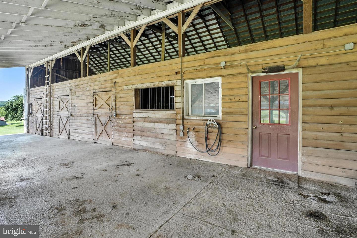 3637 MILLWOOD RD, BOYCE, Virginia 22620, 4 Bedrooms Bedrooms, ,3 BathroomsBathrooms,Residential,For Sale,3637 MILLWOOD RD,VACL2005932 MLS # VACL2005932