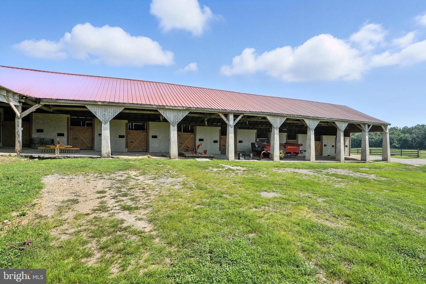 3637 MILLWOOD RD, BOYCE, Virginia 22620, 4 Bedrooms Bedrooms, ,3 BathroomsBathrooms,Residential,For Sale,3637 MILLWOOD RD,VACL2005932 MLS # VACL2005932