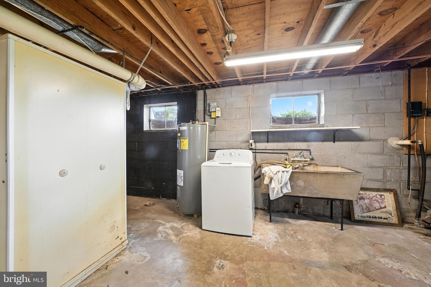 18172 YOUNGS LN, ELKWOOD, Virginia 22718, 3 Bedrooms Bedrooms, ,1 BathroomBathrooms,Residential,For Sale,18172 YOUNGS LN,VACU2011212 MLS # VACU2011212