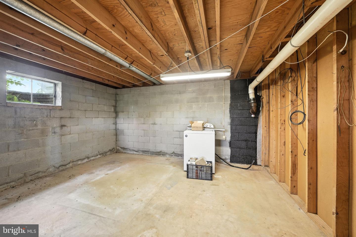 18172 YOUNGS LN, ELKWOOD, Virginia 22718, 3 Bedrooms Bedrooms, ,1 BathroomBathrooms,Residential,For Sale,18172 YOUNGS LN,VACU2011212 MLS # VACU2011212