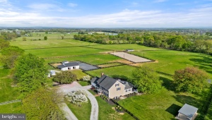 19798 FOGGY BOTTOM RD, BLUEMONT, Virginia 20135, 3 Bedrooms Bedrooms, ,2 BathroomsBathrooms,Residential,For Sale,19798 FOGGY BOTTOM RD,VALO2087556 MLS # VALO2087556